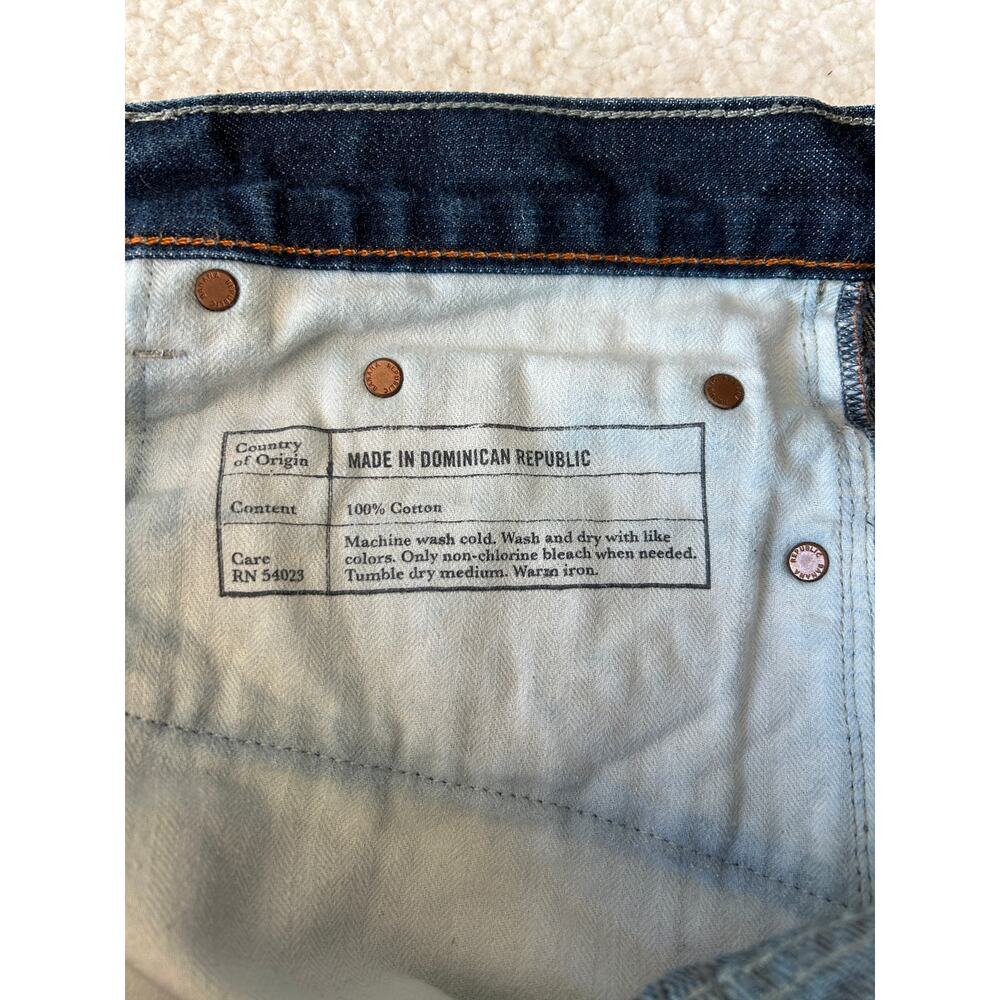 Banana Republic Men's Boot Cut Jeans 35W/32L Dark Wash Denim Distressed - Picture 8 of 10